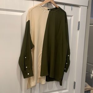 Marni. Silk 2 paneled blouse. Size 10.